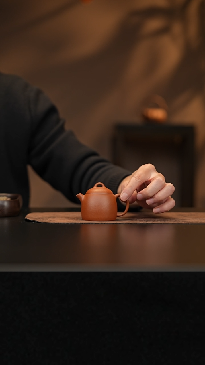 【闪购商品】紫砂茶壶允禾斋wzht 朱泥 秦权