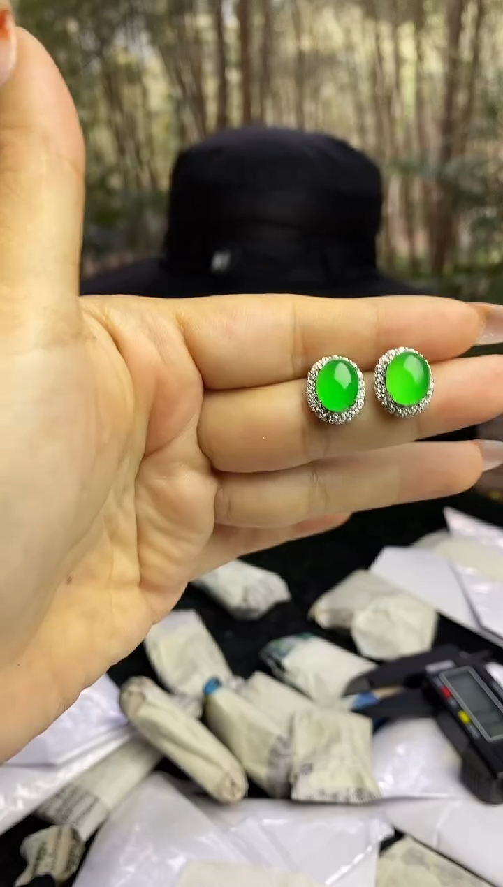 满色吊坠 所见即所得！！