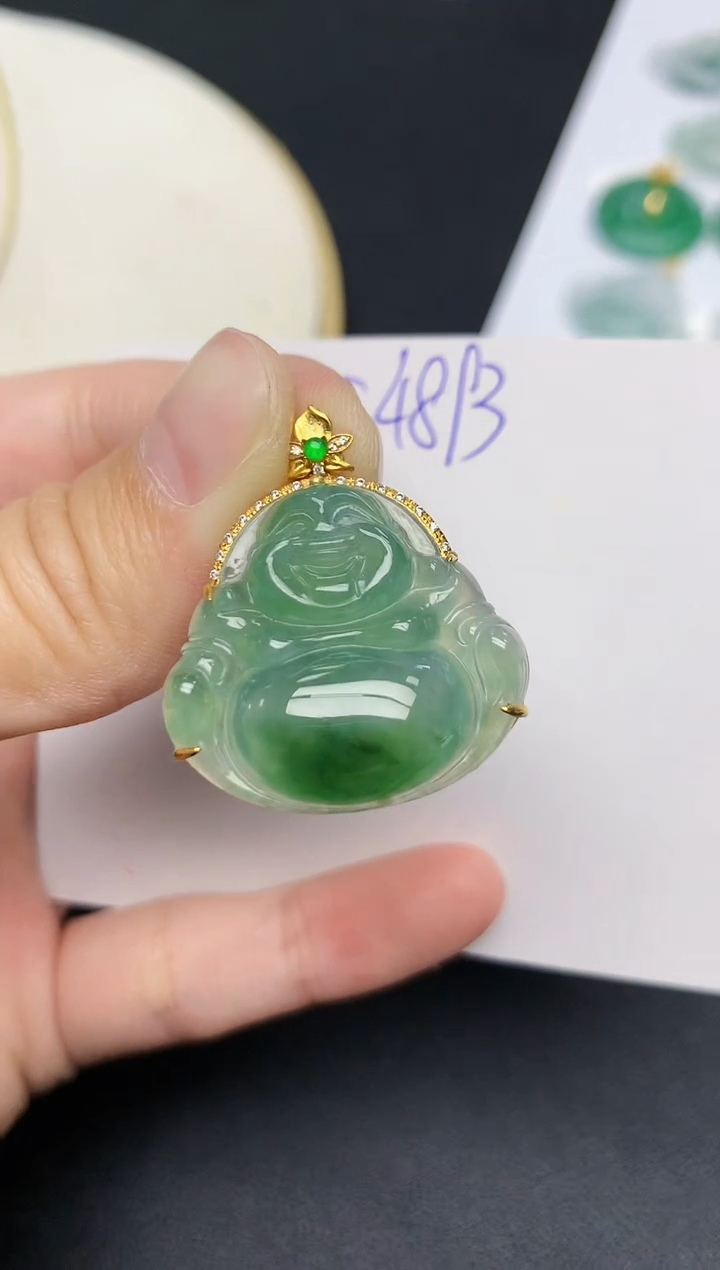 颈饰18K金镶嵌翡翠天然缅甸A货翡翠百元以上9元证书费自理