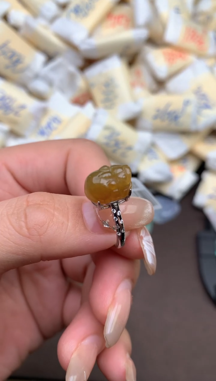 【闪购商品】翡翠戒指银S925镶嵌—