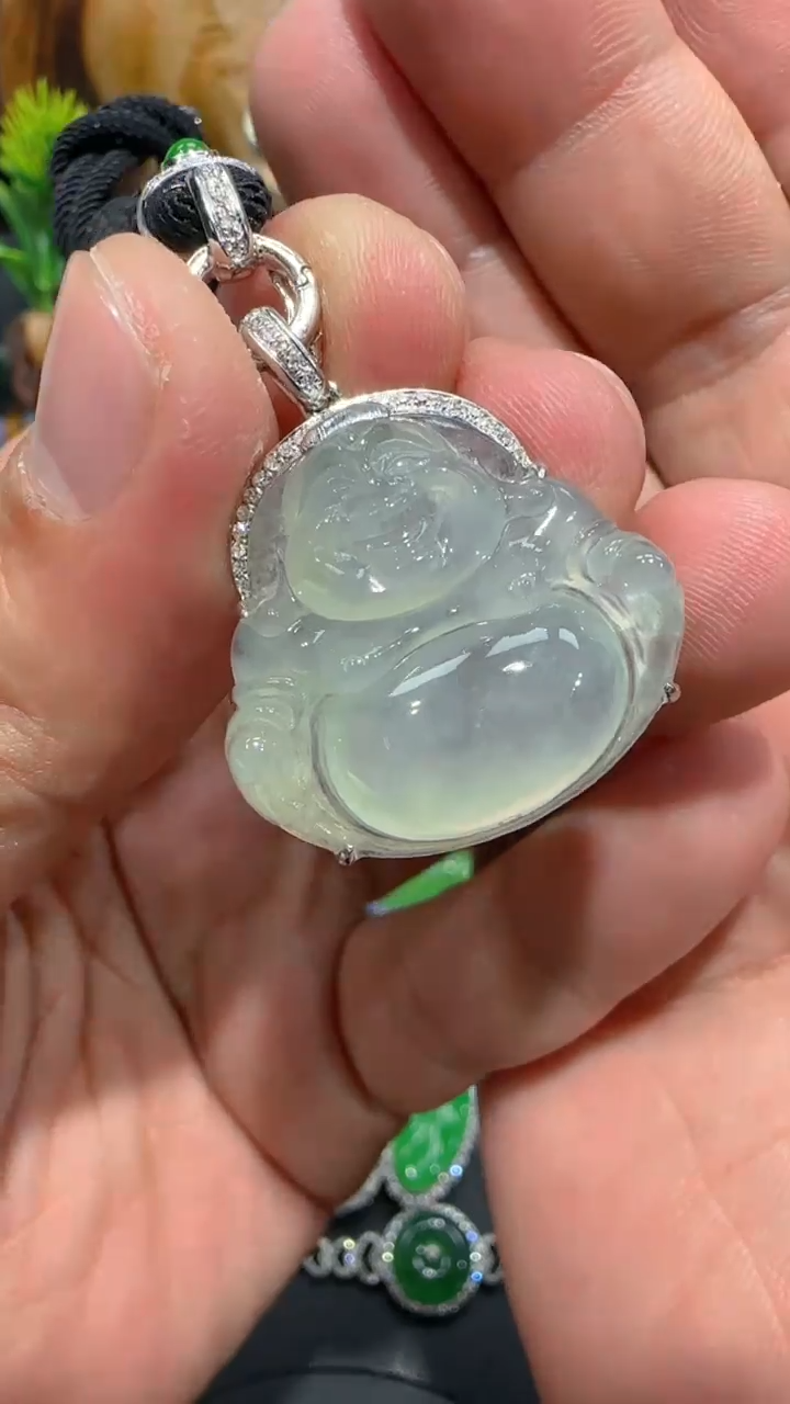 【闪购商品】翡翠吊坠(不含链)18K金镶嵌吊坠