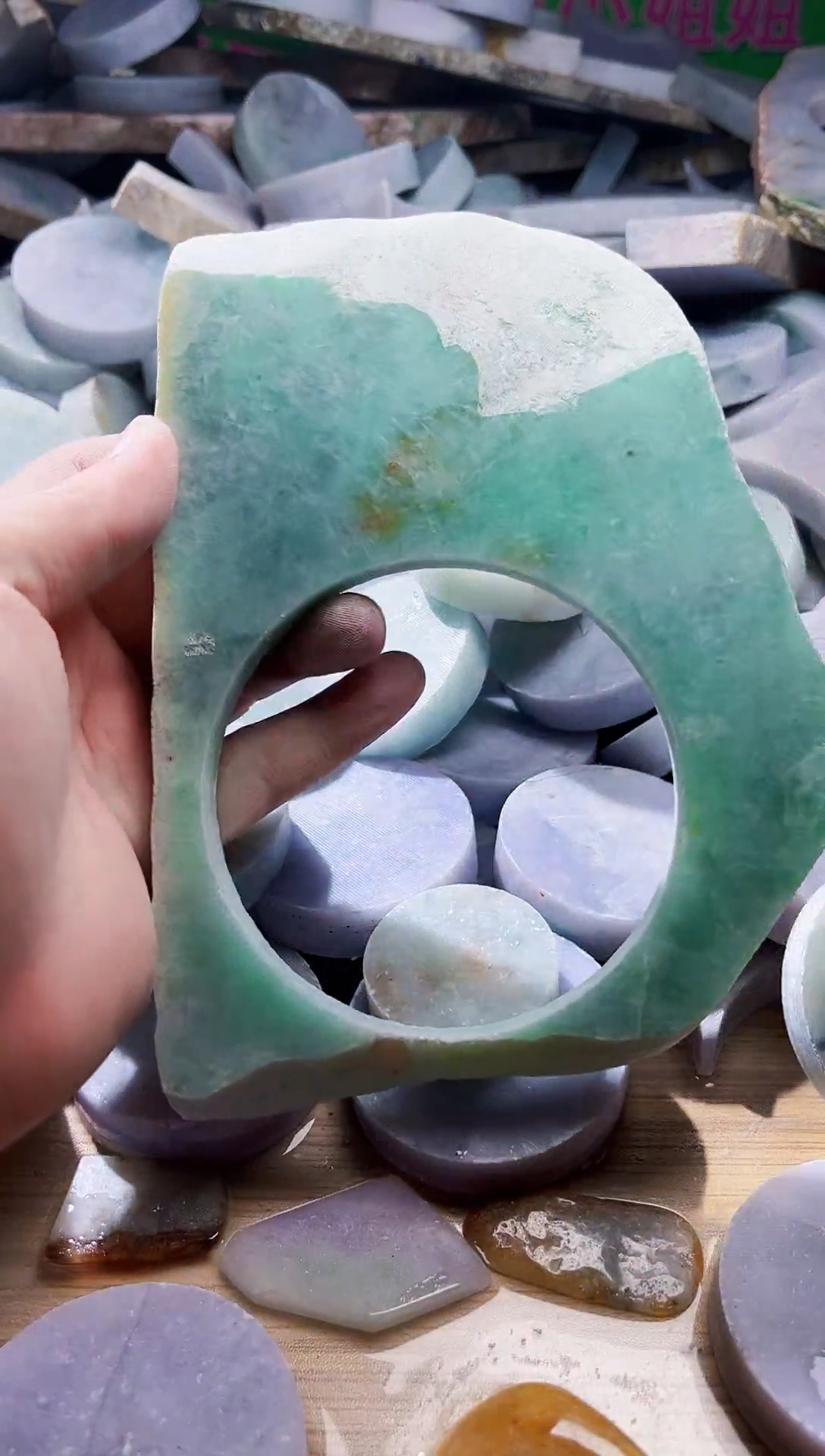 翡翠未镶嵌颈饰翡翠A货  郑   722