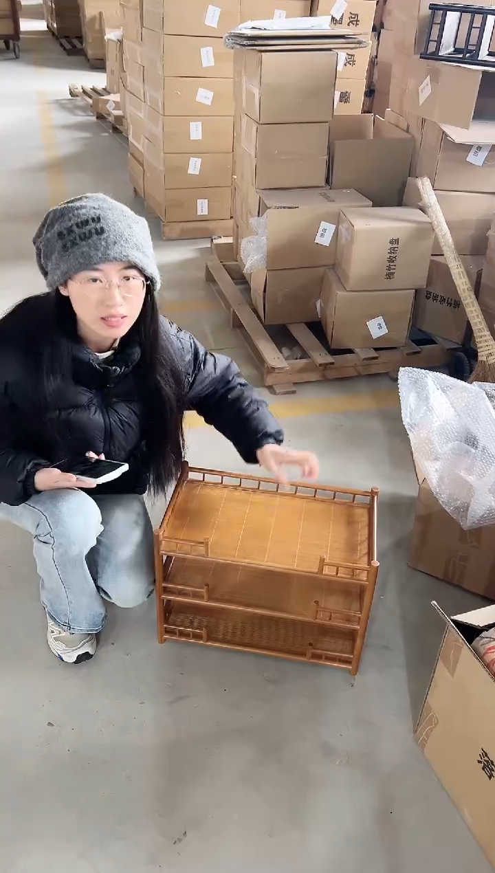 浅色三层琼楼。微瑕不退换