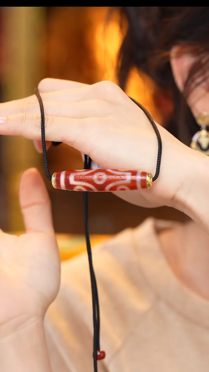 【闪购商品】玛瑙/玉髓颈饰18K金镶嵌Z28285红肉六眼锁骨链