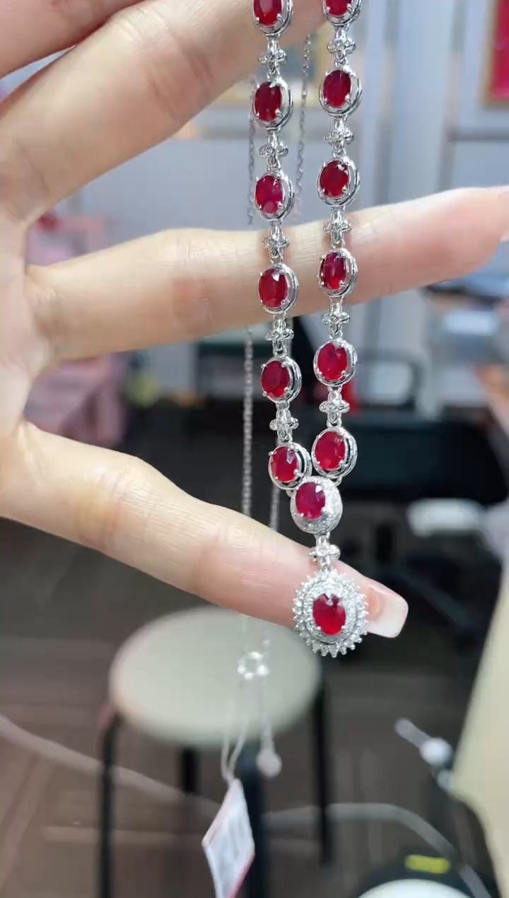 【闪购商品】红宝石项链18K金镶嵌·