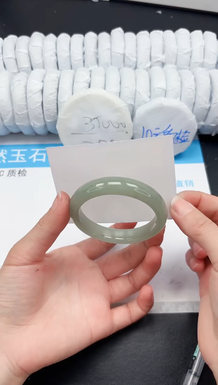 【闪购商品】石英质玉手镯未镶嵌193-57.8