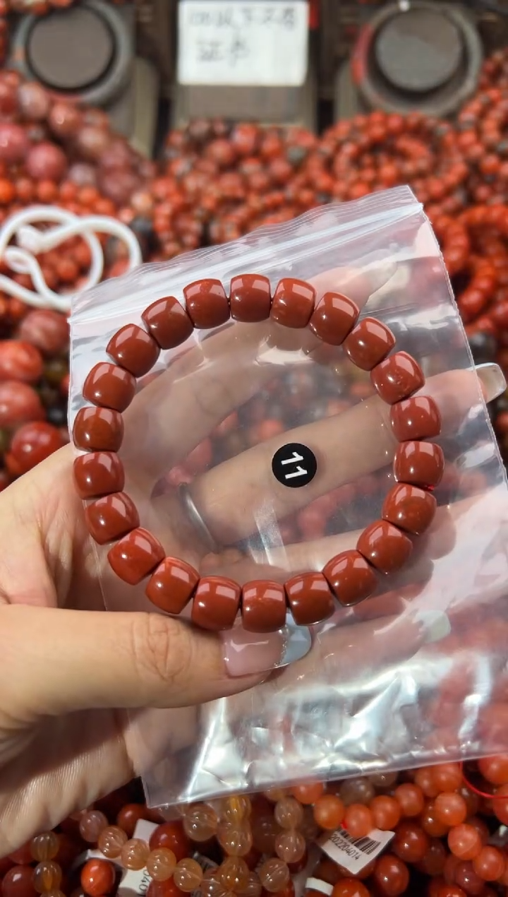 未镶嵌手串南红玛瑙10+