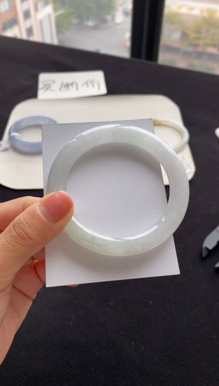 【闪购商品】翡翠手镯（圆镯）未镶嵌54圆条--不退不换