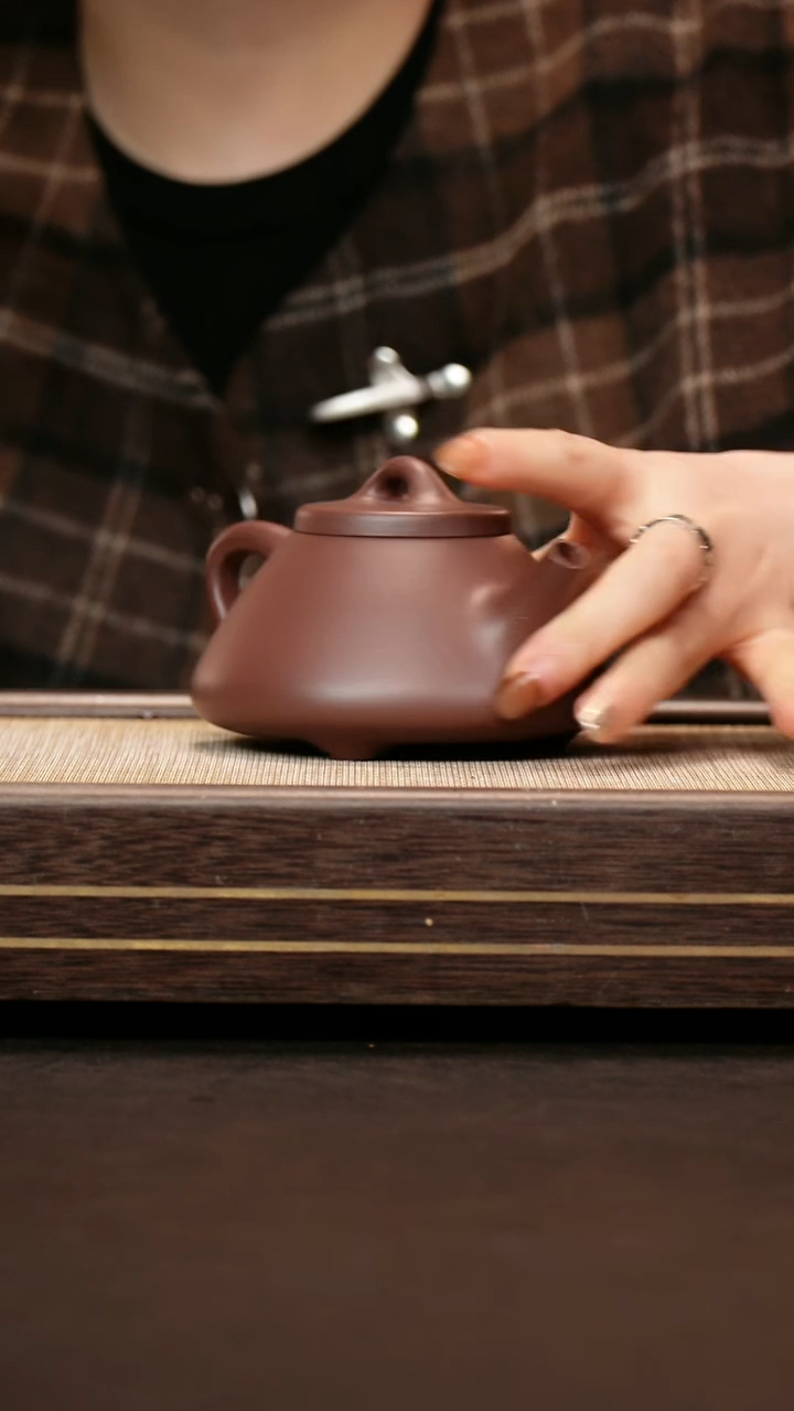 茶壶紫砂原矿四号井底槽清 子冶260cc 夏