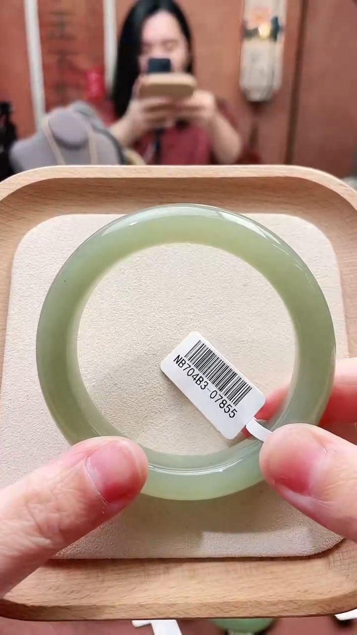 【闪购商品】和田玉未镶嵌手镯55+圈口