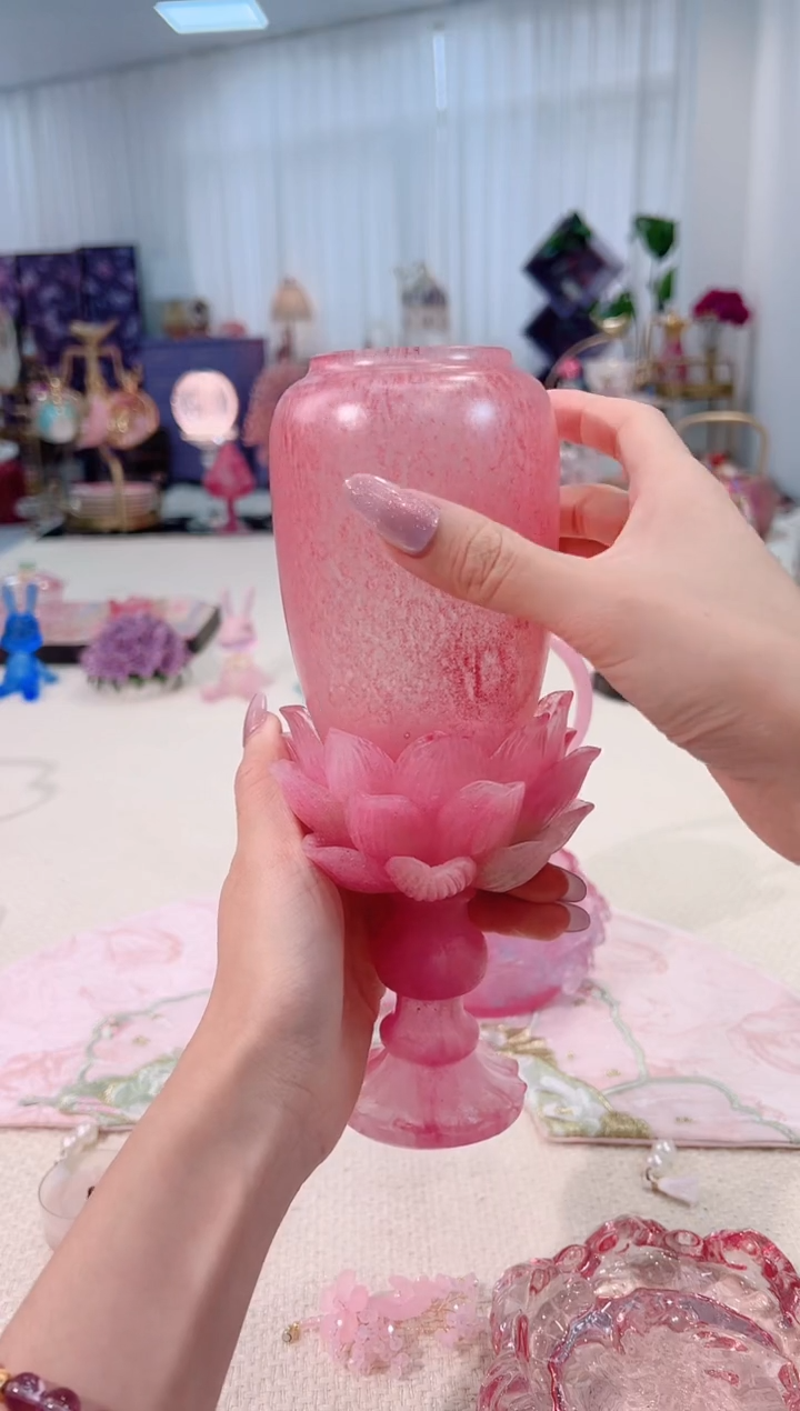 卡普拉--粉绿宝莲灯-如图