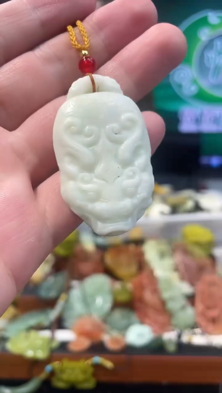 【闪购商品】岫玉吊坠未镶嵌·