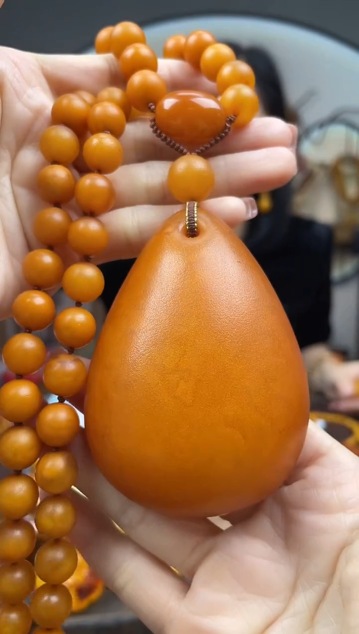 【闪购商品】琥珀裸石未镶嵌首饰 假1赔4 （多样性发货1件