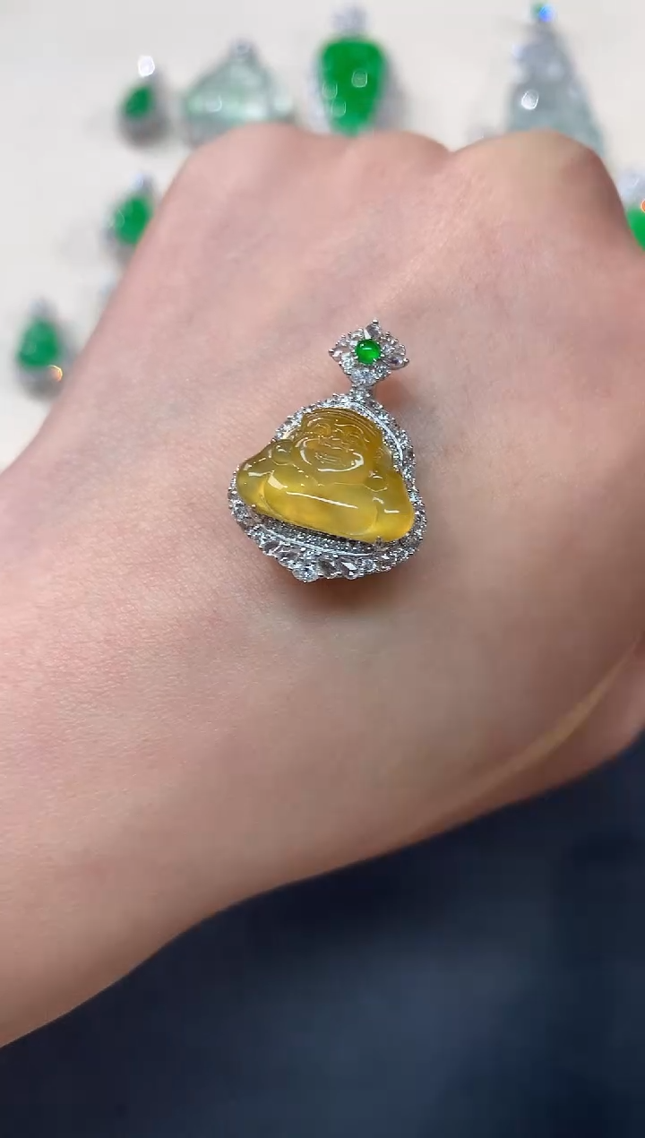 【闪购商品】翡翠吊坠(不含链)18K金镶嵌吊坠A291|11800