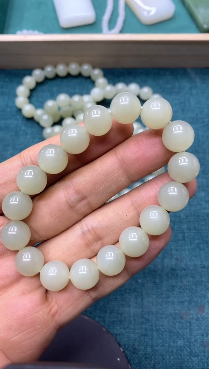 【闪购商品】和田玉手串未镶嵌手串