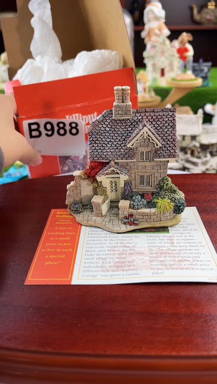【闪购商品】紫砂茶宠中古小房子