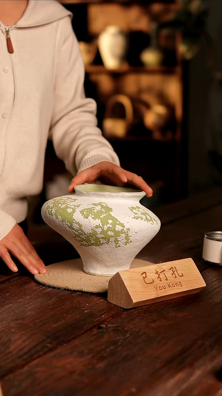 摆件23-24高17口12误差2已打孔