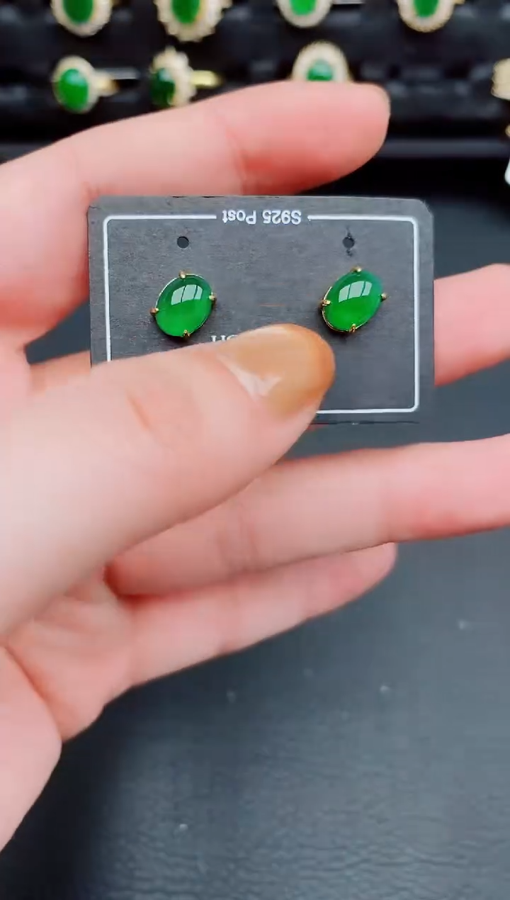 【闪购商品】翡翠耳饰银S925镶嵌天然a货翡翠184