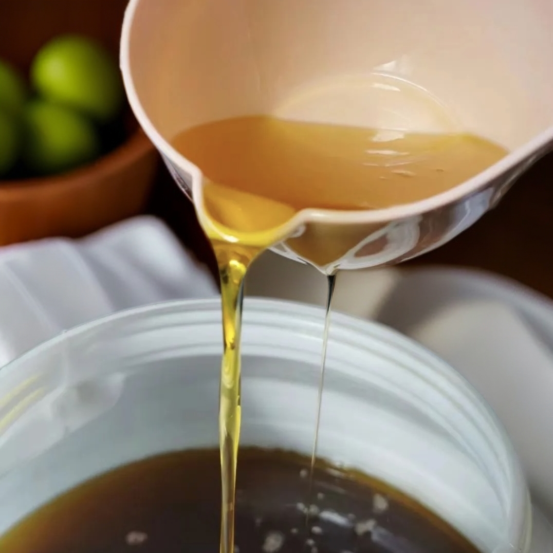 核桃油物理冷榨核桃仁压榨食用油无添加纯核桃油食用油