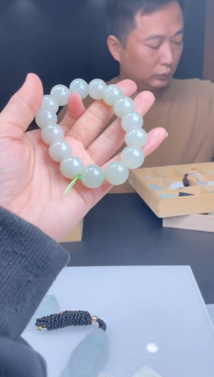 【闪购商品】定制翡翠未镶嵌01-12HDJT0129539