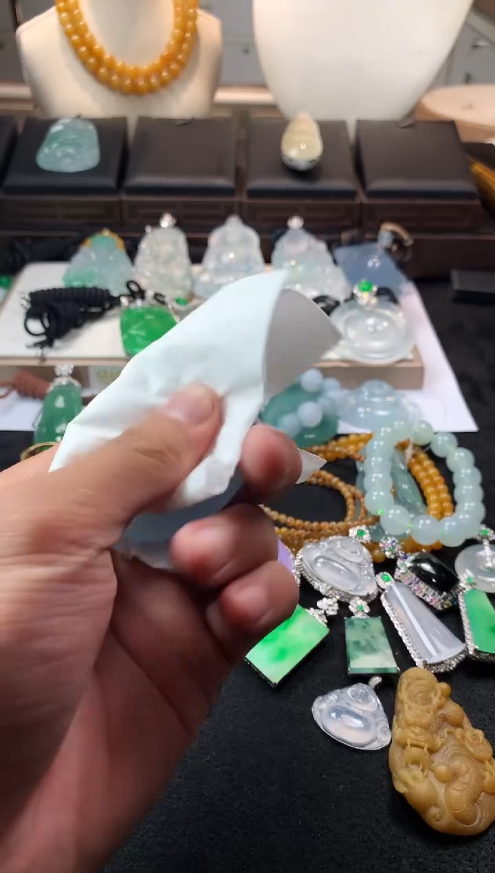 未镶嵌定制翡翠管****️3332毛货不退不换