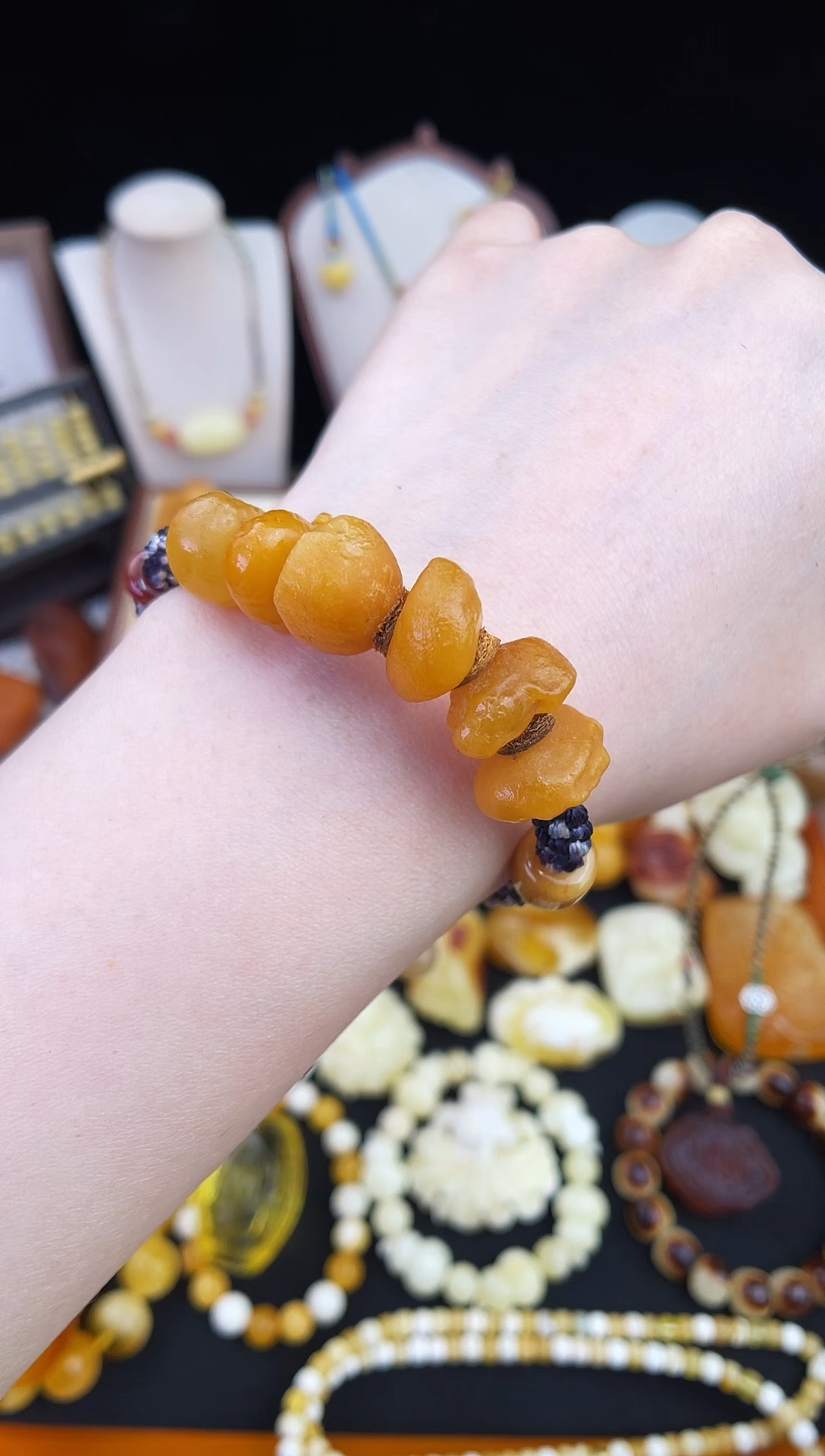 琥珀未镶嵌珠宝奇石柒月