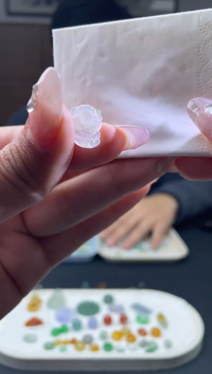 【闪购商品】翡翠颈饰未镶嵌BBBBB888