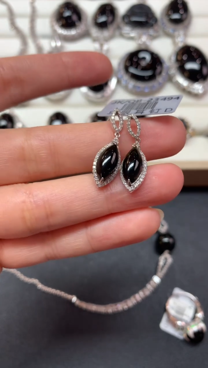 【闪购商品】翡翠耳饰18K金镶嵌Z850|6500