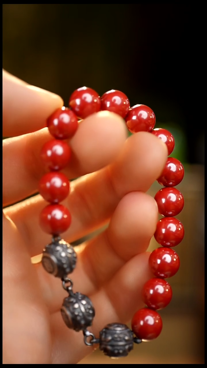 刺绣私人定制苗族手工赤沙Q9051