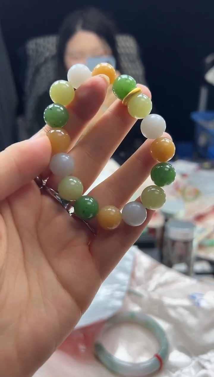 未镶嵌手链和田玉美*0718542985