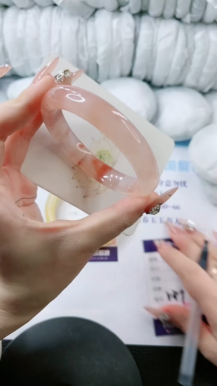 【闪购商品】石英质玉手镯未镶嵌多样性发货V47-62