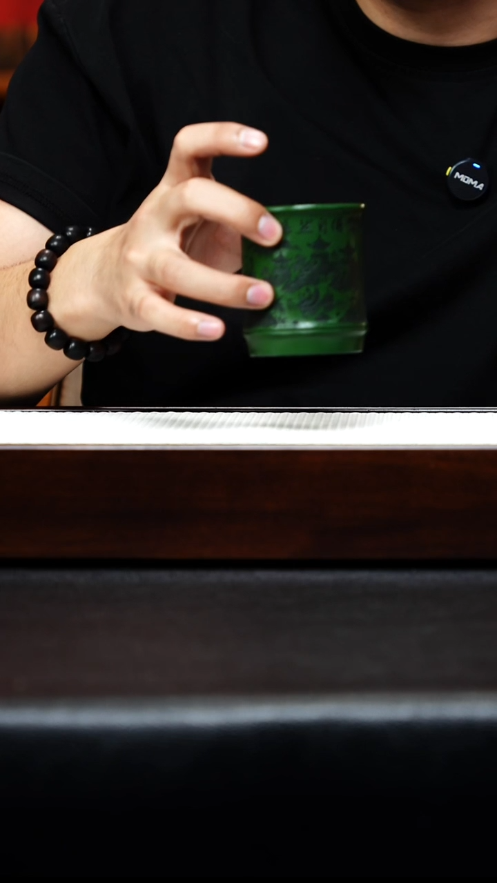 茶壶紫砂宜兴紫砂主人杯 绿泥刻绘熊猫竹趣 b019