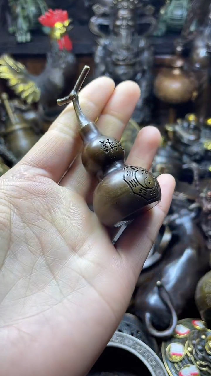 闪购链接，点击下单，有运费险，铜摆件