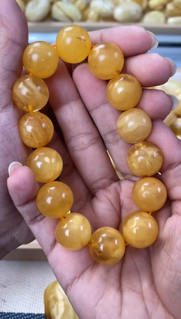 未镶嵌琥珀裸石天然琥珀蜜蜡