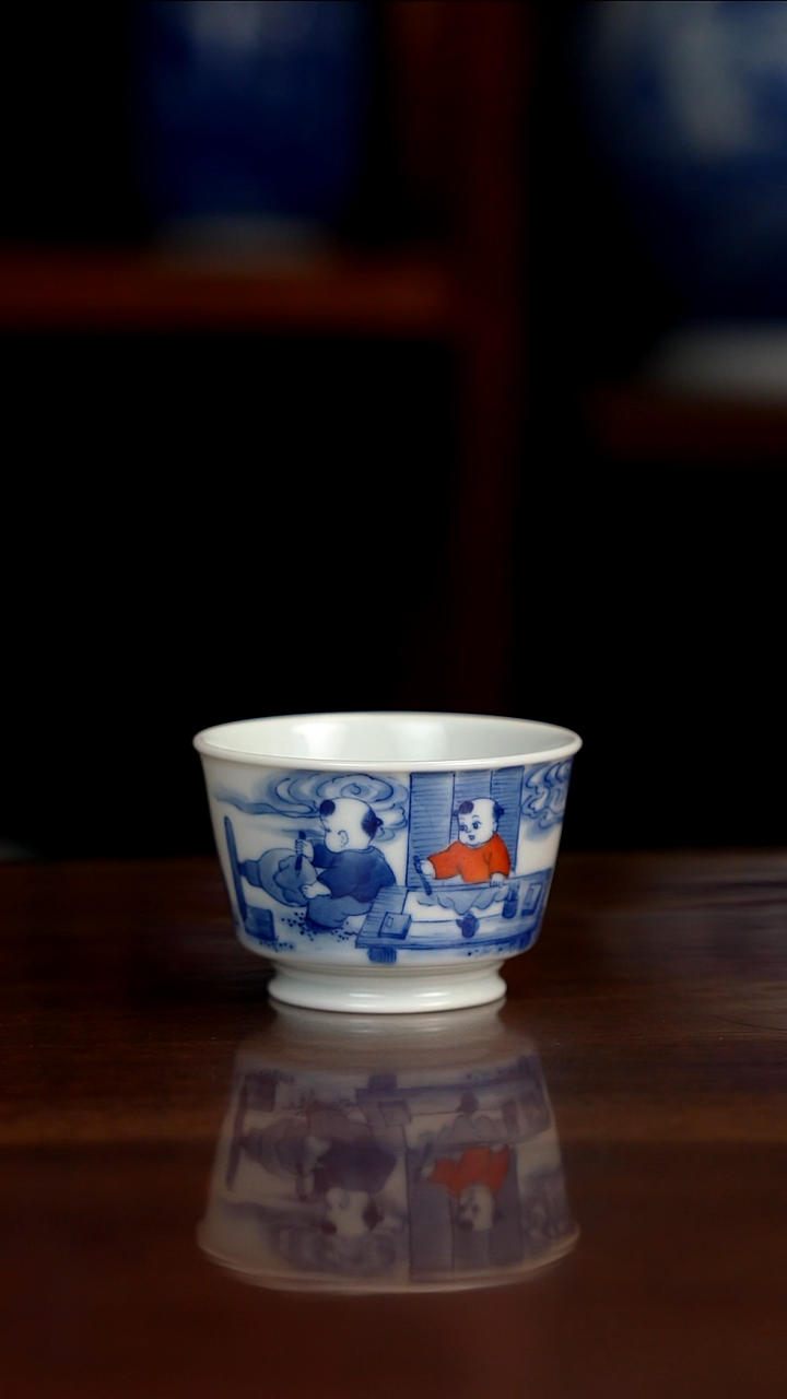 晓剑窑青花童子主人杯