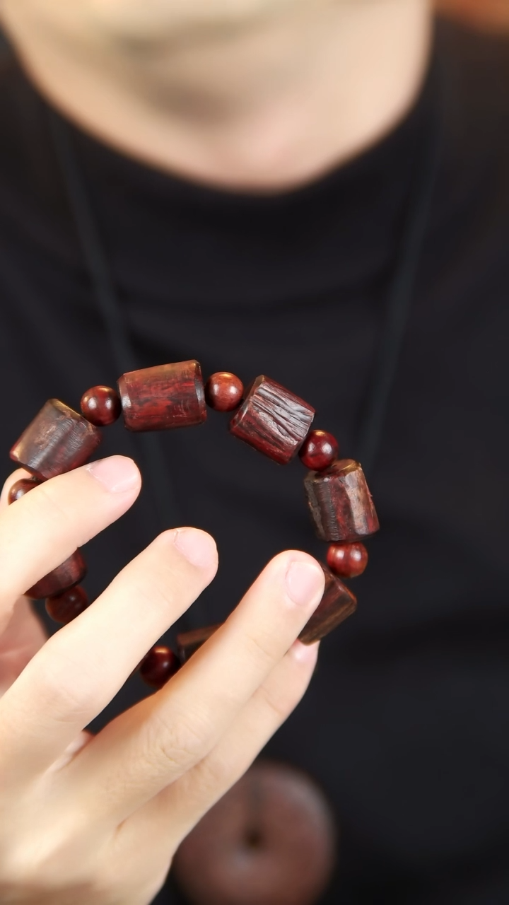 【闪购商品】降真香无事牌黄油随形