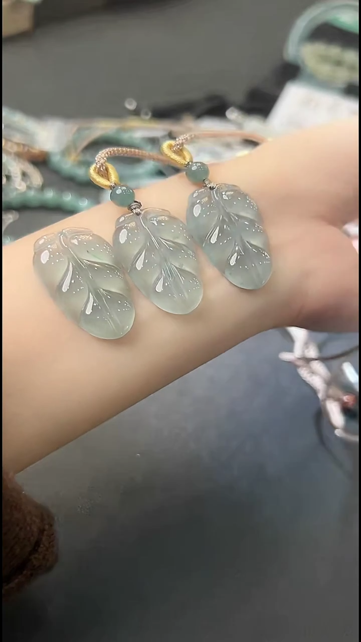 吊坠(不含链)未镶嵌翡翠天然A货翡翠JS0044多样性发一