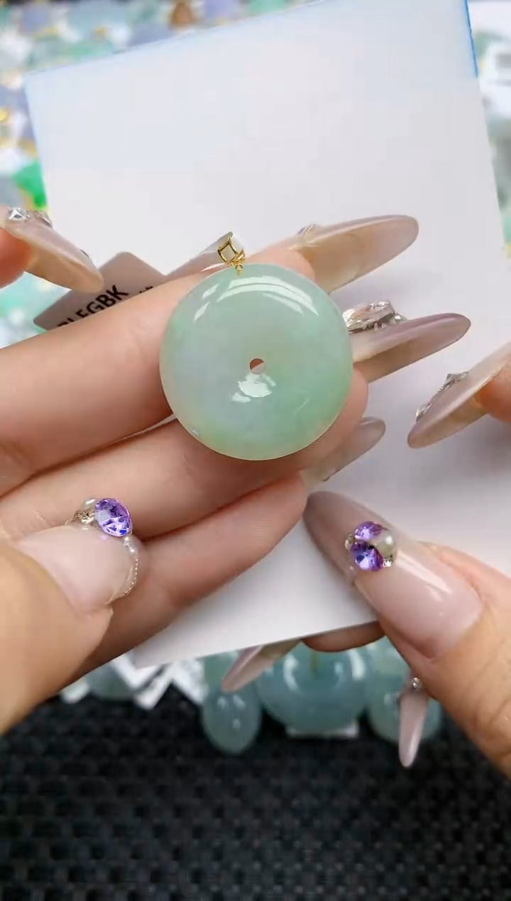 翡翠挂件18K金镶嵌335    天然翡翠A货