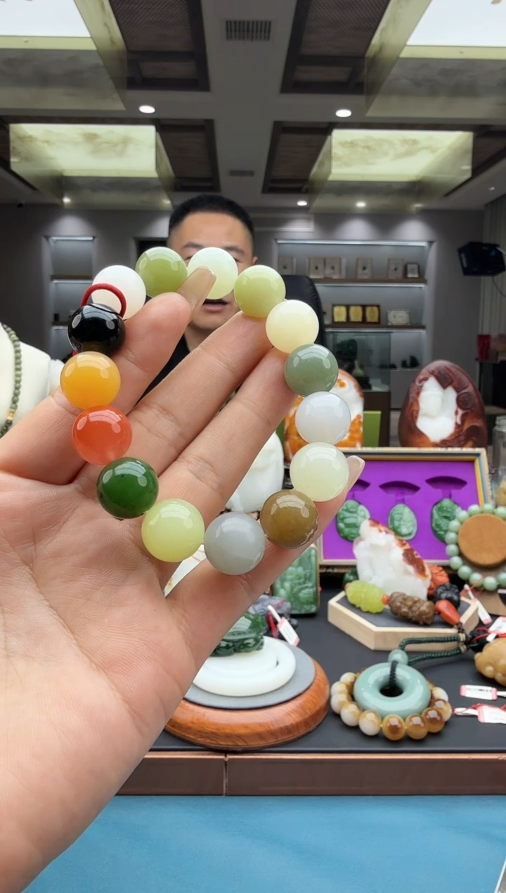 未镶嵌手串和田玉db