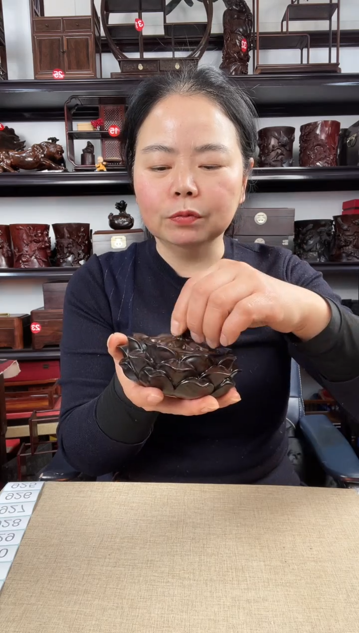 木2782老李红木工艺品