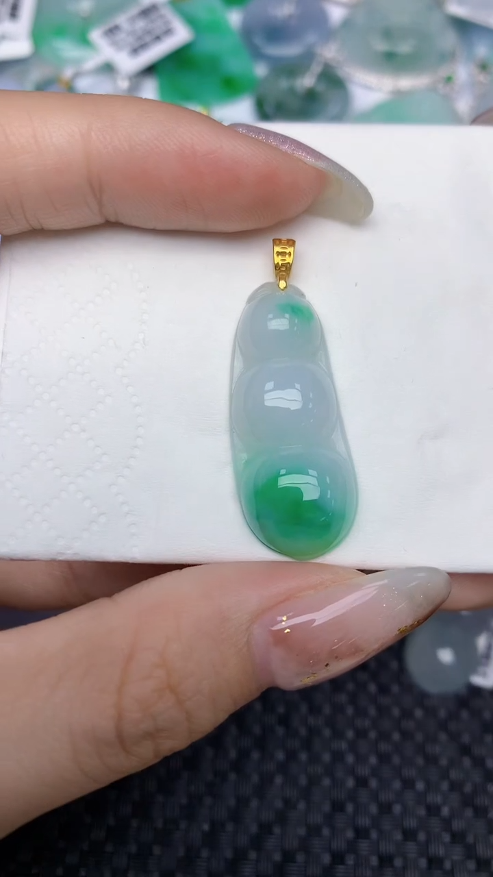 颈饰未镶嵌翡翠天然缅甸翡翠a货百元以上9元证书费自理