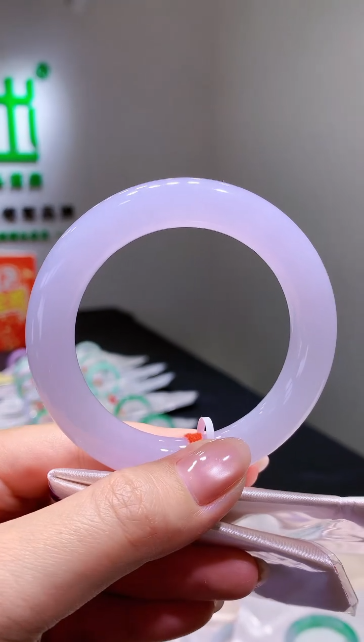 未镶嵌手镯翡翠-k56  天然缅甸A货翡翠总价15万定金2万