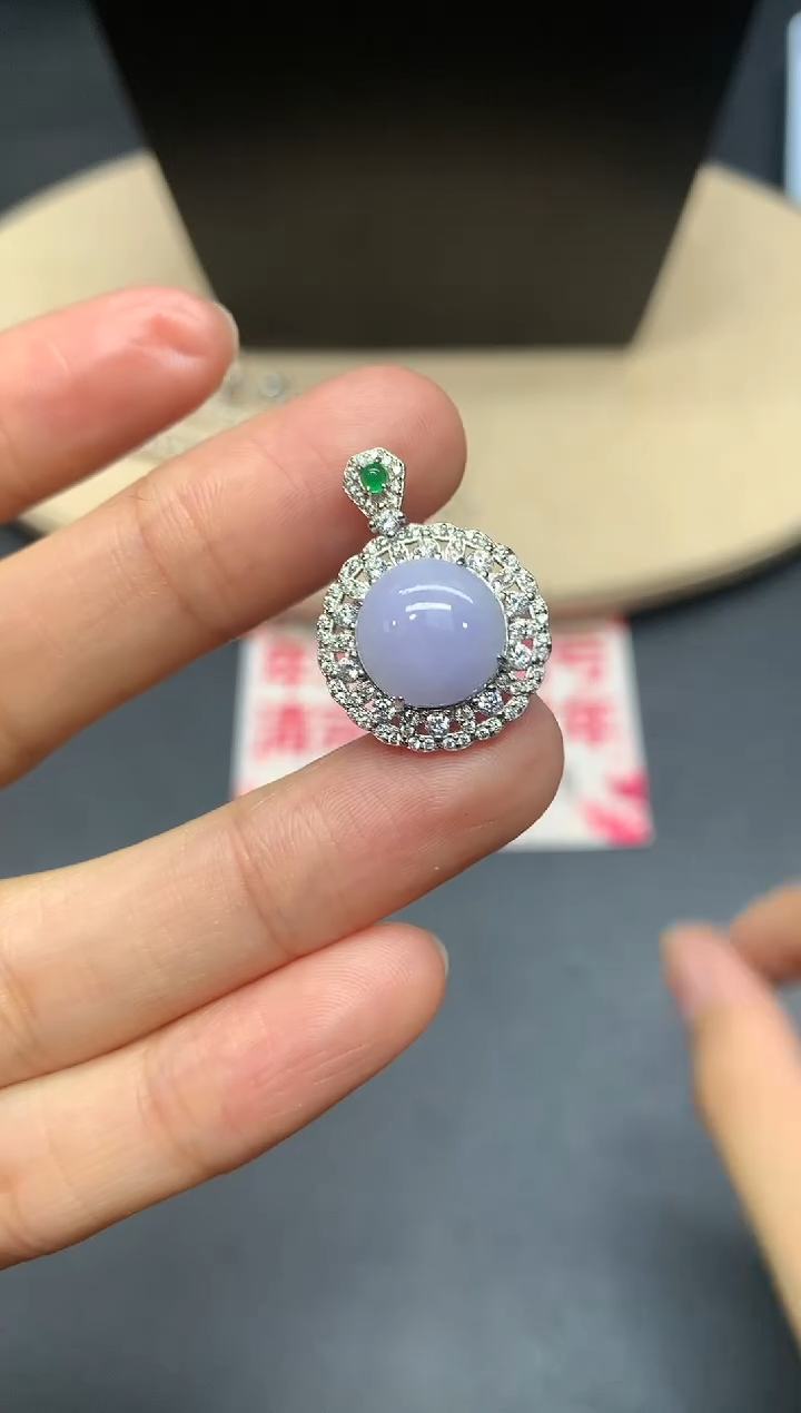 【闪购商品】翡翠吊坠(不含链)银S925镶嵌蛋面【无服务费】