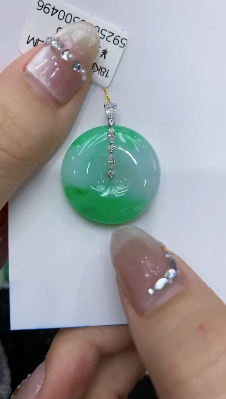 【闪购商品】翡翠颈饰18K金镶嵌222222222