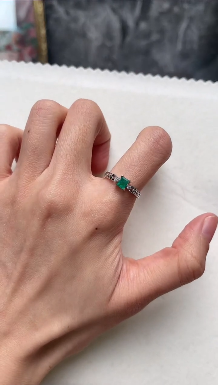 【闪购商品】祖母绿戒指银S925镶嵌aj4210