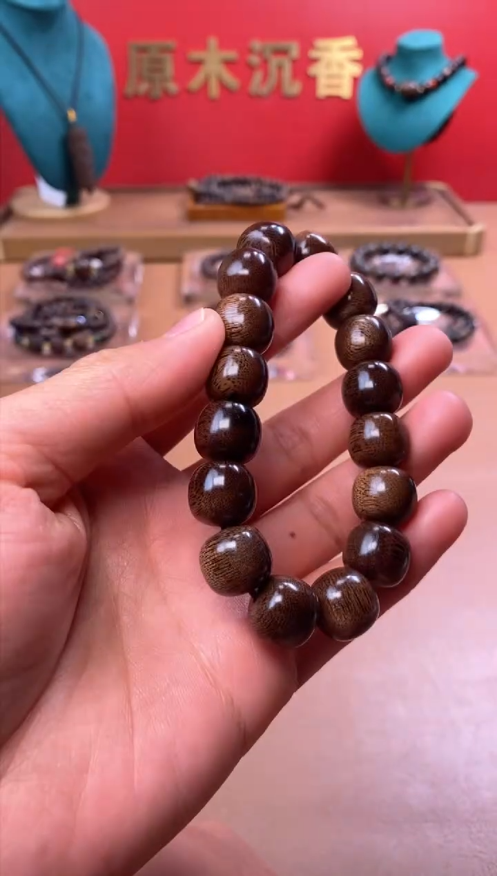 【闪购商品】沉香木手串M沉水芽庄黄棋12*13瘿子瘤老型珠