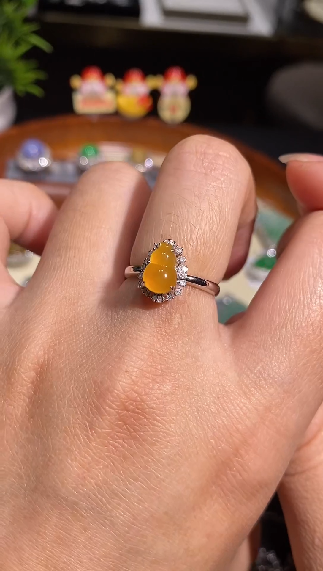 【闪购商品】翡翠戒指18K金镶嵌戒指