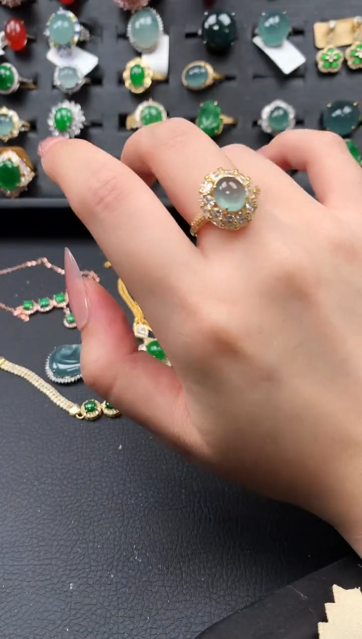 【闪购商品】翡翠戒指银S925镶嵌52141