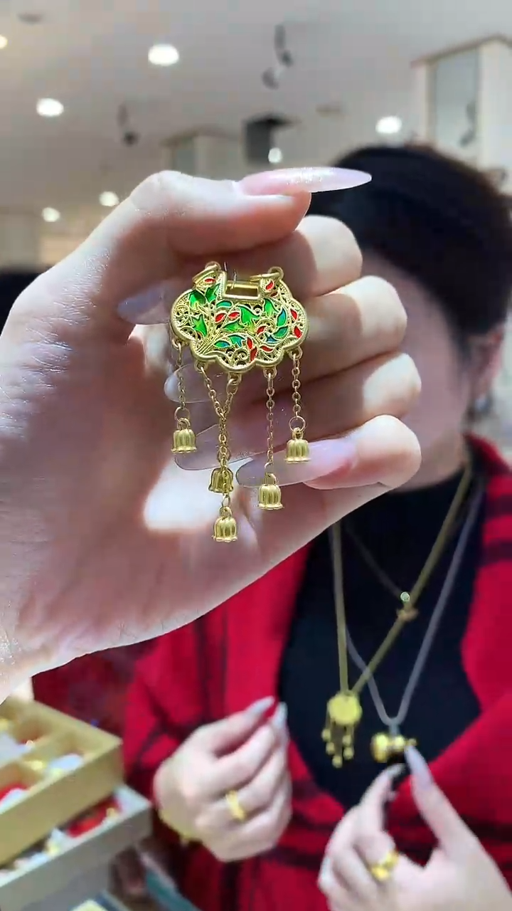 【闪购商品】定制足金吊坠(不含链)如意锁吊坠（不含链）