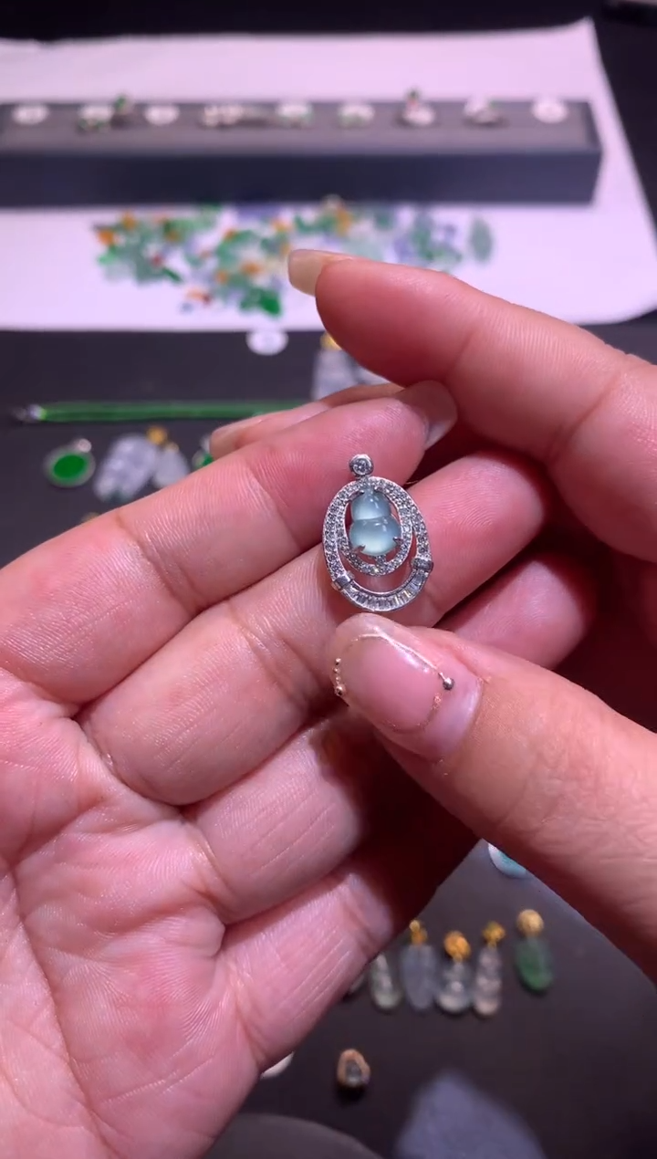 【闪购商品】翡翠吊坠(不含链)银S925镶嵌1